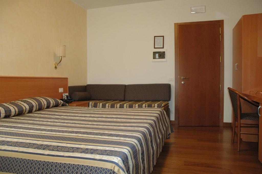 Hotel Ristorante Dotto Varago Номер фото
