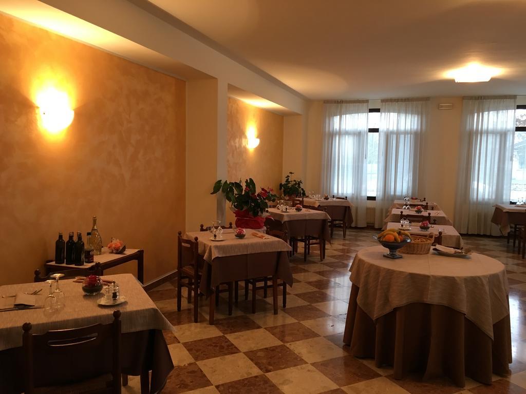 Hotel Ristorante Dotto Varago Экстерьер фото