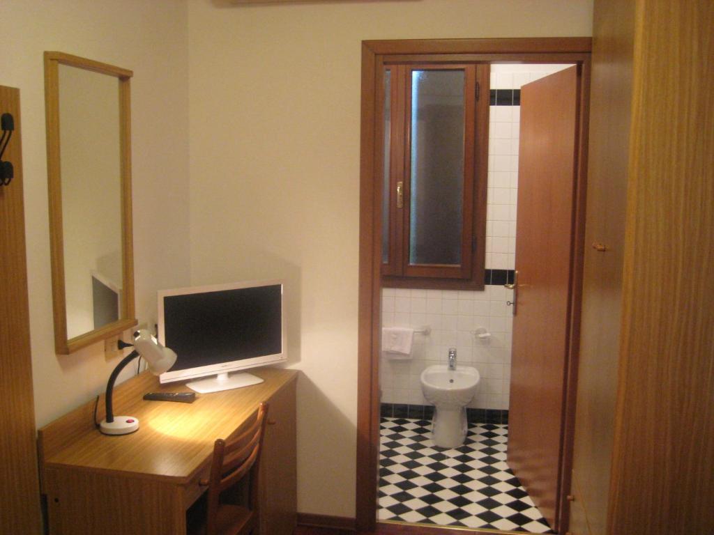 Hotel Ristorante Dotto Varago Номер фото