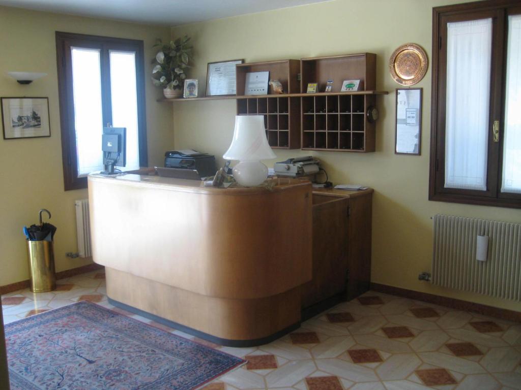 Hotel Ristorante Dotto Varago Экстерьер фото